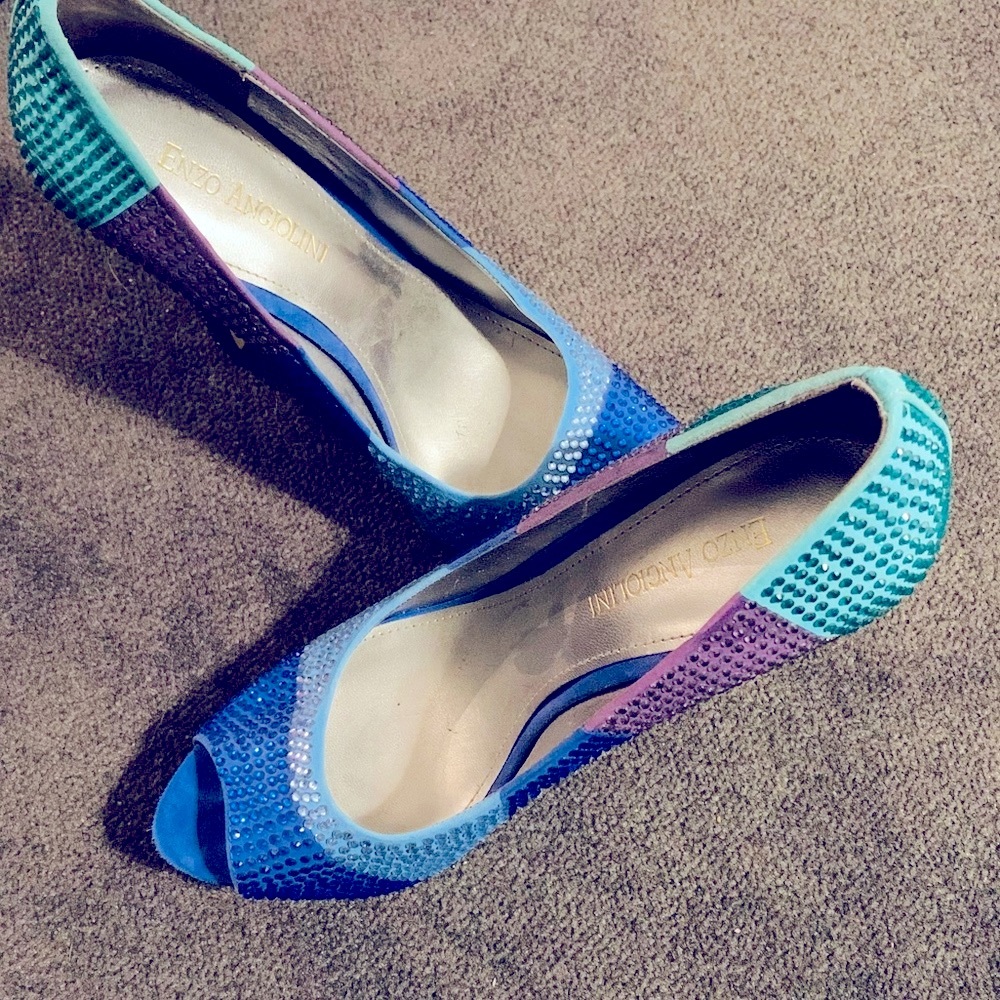 ENZO ANGIOLINI BEADED EVENING HEEL - Picture 7 of 9